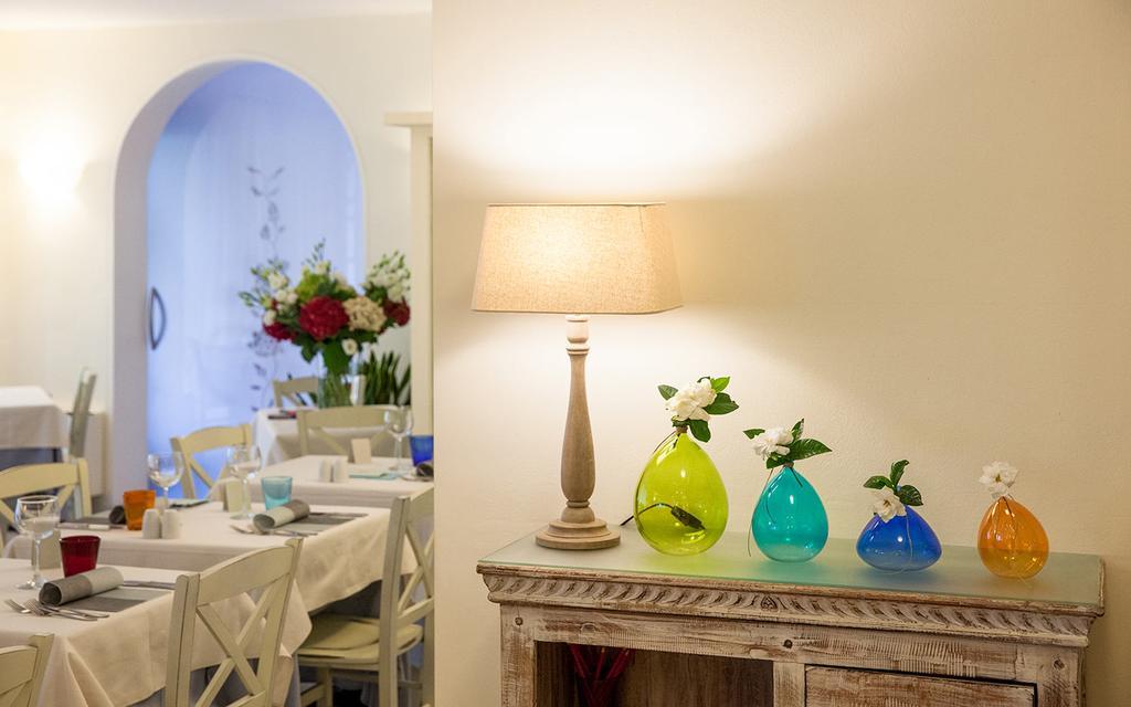 Hotel La Gardenia & Villa Oleandra Лимоне сул Гарда Екстериор снимка