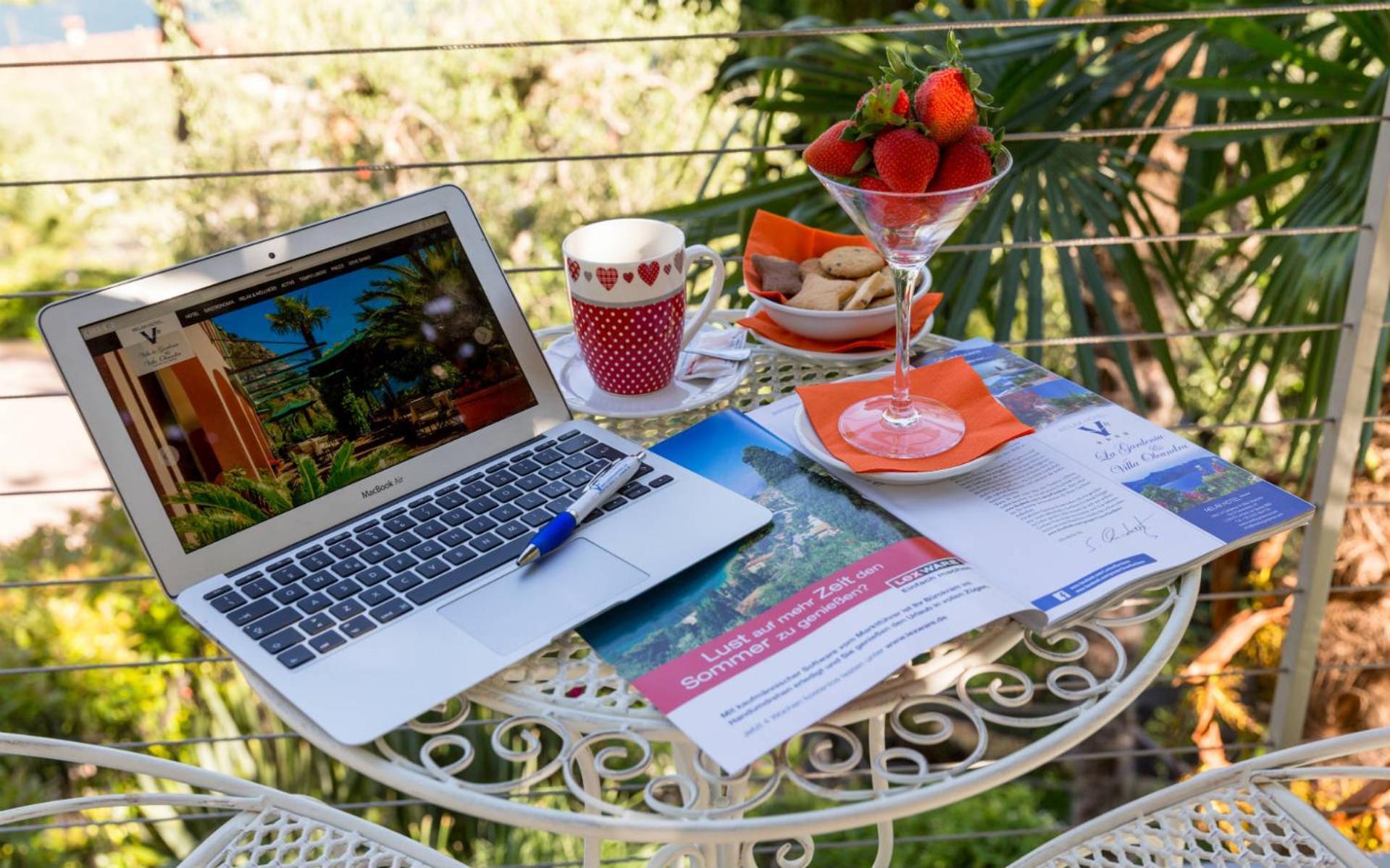 Hotel La Gardenia & Villa Oleandra Лимоне сул Гарда Екстериор снимка