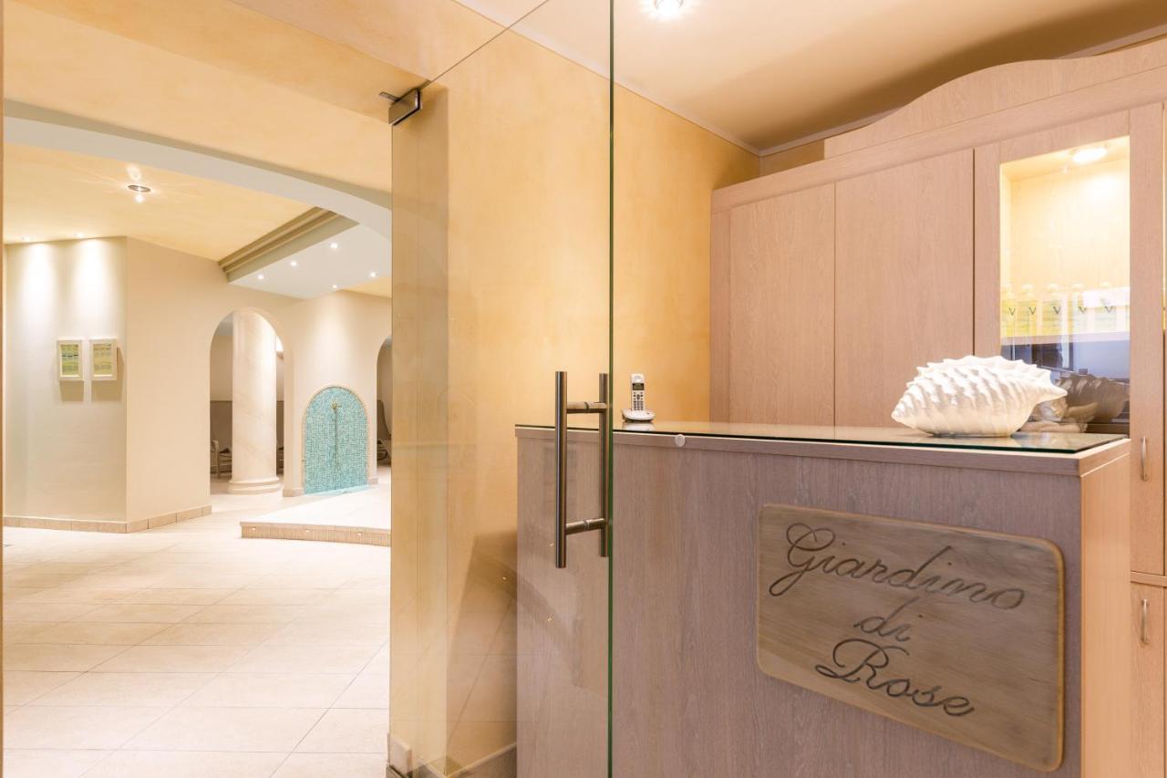 Hotel La Gardenia & Villa Oleandra Лимоне сул Гарда Екстериор снимка